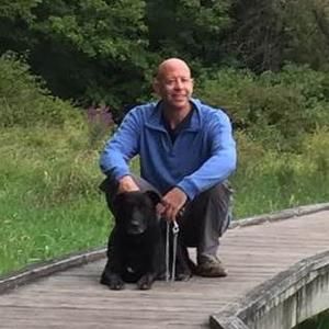 Meet your Posher, Dennis